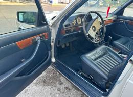 Mercedes-Benz S 280 W126