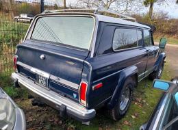 Jeep Cherokee Cherokee Chief Laredo V8