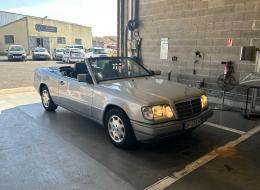 Mercedes-Benz E class W124 Cabriolet  E 200