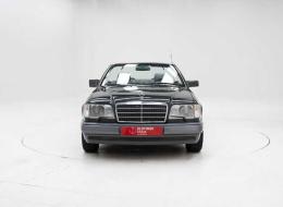 Mercedes-Benz E class 220 Cabriolet '94 CH33590