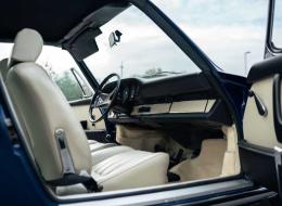 Porsche 911 2.4 S Targa