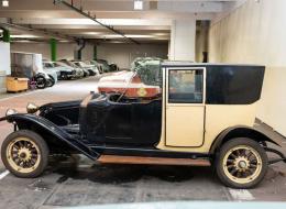 Renault JM coupé-chauffeur