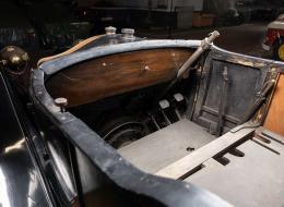 Renault JM coupé-chauffeur