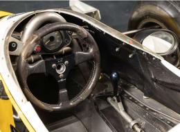 Proto/compétition Monoplace Renault RE 27 B Formule 1