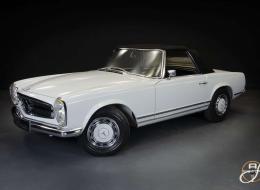 Mercedes-Benz SL 280 Pagode