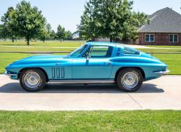 Chevrolet Corvette C2 Coupé