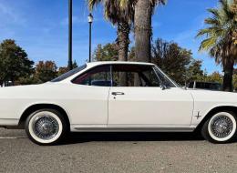 Chevrolet Corvair Monza