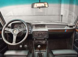 BMW M5 535i E12