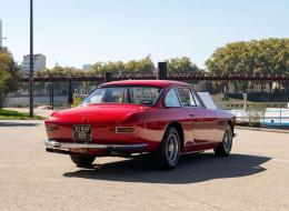 Ferrari 330 GT 2+2