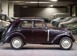 Renault Juvaquatre berline (Type BFK4)