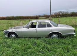 Jaguar Série - XJ 6, 2.8 L moteur tournant