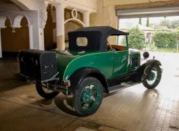 Ford  Sortie de grange - modèles FORD