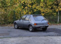 Peugeot 205 GT