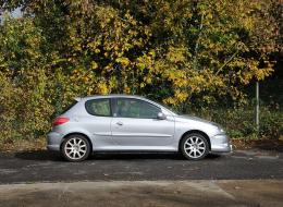 Peugeot 206 GT