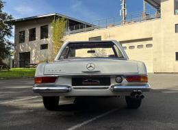 Mercedes-Benz SL 280 Pagode