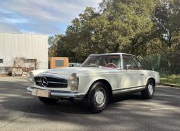 Mercedes-Benz SL 280 Pagode