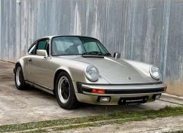 Porsche 911 Carrera 3.2 Coupé