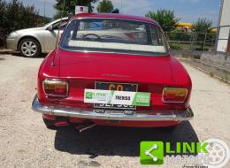 Alfa Roméo Giulia GT 1300