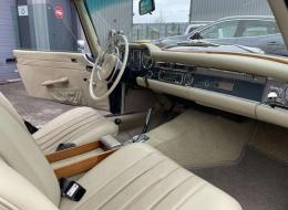 Mercedes-Benz SL 280 Pagode