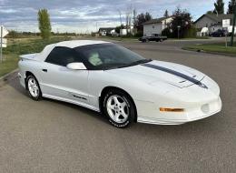Pontiac Trans Am “25th Anniversary Edition”