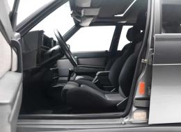 Alfa Roméo 75 Milano Verde V6 3.0