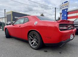 Dodge Challenger SRT 392 V8 6.4L Hemi