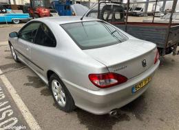 Peugeot 406 coupé V6