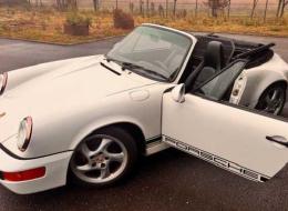 Porsche 964 Carrera 4 Cabriolet