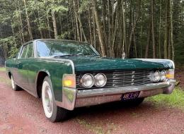 Lincoln Continental