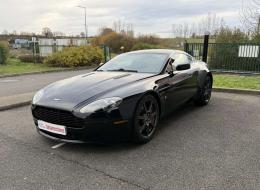 Aston Martin V8 Coupé