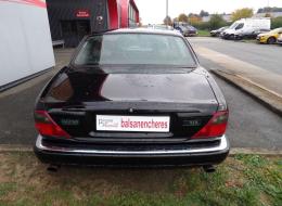 Jaguar Série - XJ R 4.0 L 6 cylindres