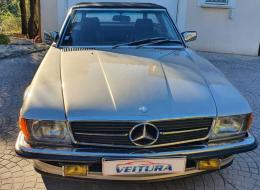 Mercedes-Benz SL 300SL R 107