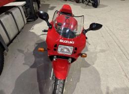 Moto Suzuki GSX-R750