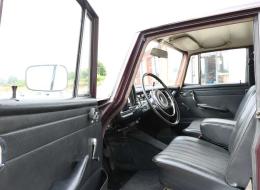 Mercedes-Benz 230 W110 Heckflosse