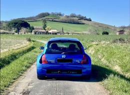 Renault Clio II 3.0 V6 230CH