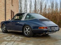 Porsche 911 2.4 S Targa “OIL KLAPPE”