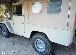 Toyota Land Cruiser fj 43