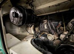 Volkswagen Combi T2 Baywindow Bus