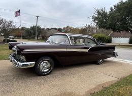 Ford Fairlane Coupé