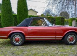 Mercedes-Benz SL 230SL Pagode