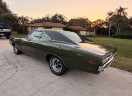 Dodge Charger 440 CID Magnum V-8 suralimenté