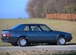 Alfa Roméo 75 1.6ie