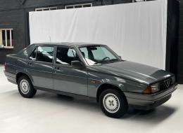 Alfa Roméo 75 1.6ie
