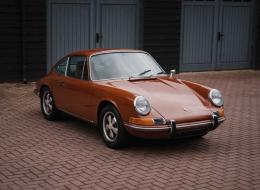 Porsche 911 T
