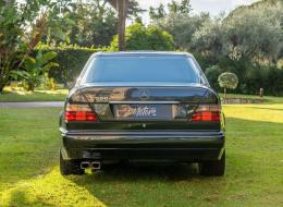 Mercedes-Benz E class 500 Limited V8