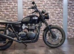 Moto Triumph Bonneville T100 ex-Johnny Hallyday