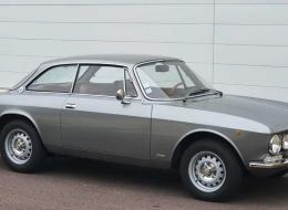Alfa Roméo Giulia GT Bertone 2000 Veloce