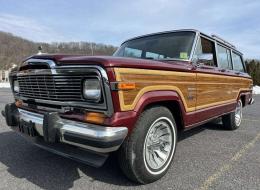 Jeep Wagoneer