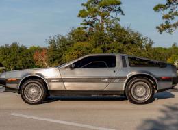 De Lorean DMC 12
