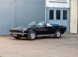 Aston Martin V8 VOLANTE